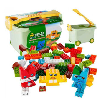 Детский конструктор с большими блоками