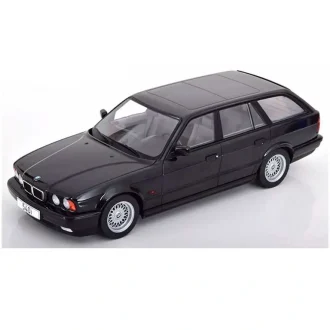 BMW E34 Touring Black модель автомобиля 1:18 MCG