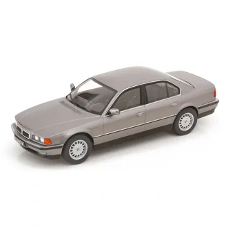 BMW 740i E38 1994 Grey auto modelis 1:18 KK Scale