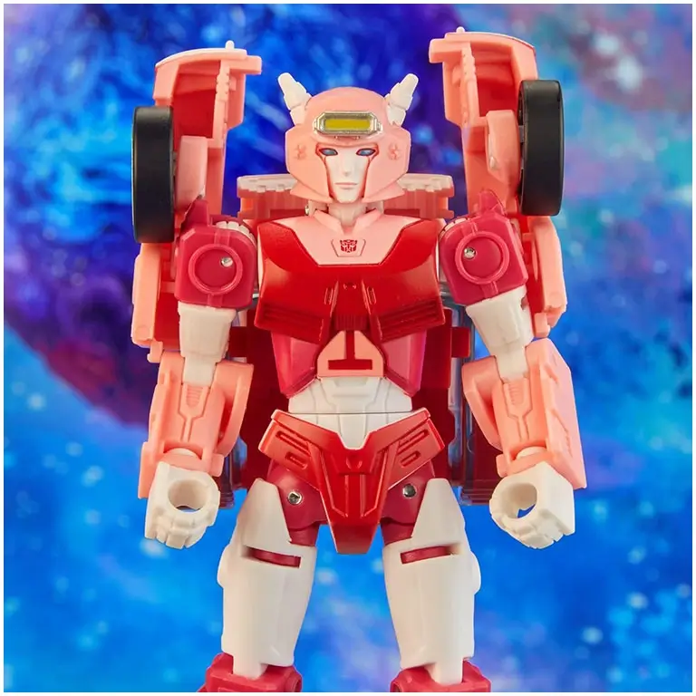 Transformers Legacy Deluxe Elita-1 darbības figūriņa robota stāvoklī, augstums 13.97 cm
