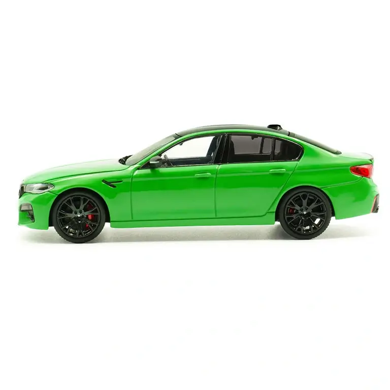BMW M5 F90 Competition Signal Green 2022 auto modelis 1:43 Solido