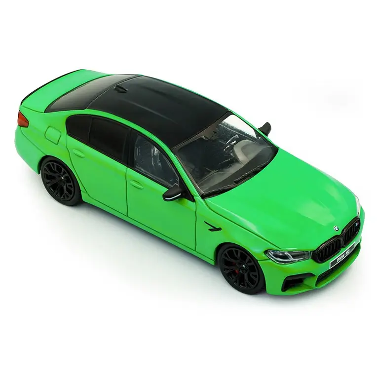 BMW M5 F90 Competition Signal Green 2022 auto modelis 1:43 Solido